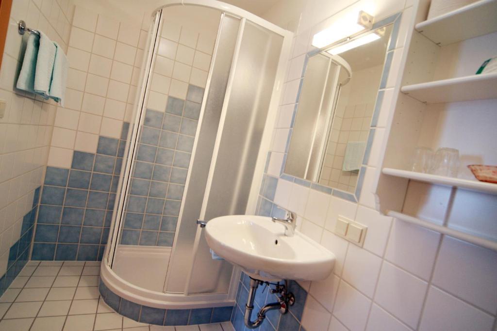 Familie Zuser Hotel Garni Міттербах Номер фото