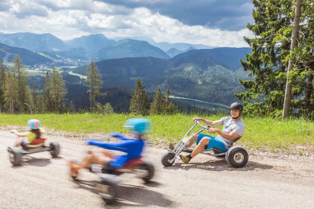 Familie Zuser Hotel Garni Міттербах Екстер'єр фото