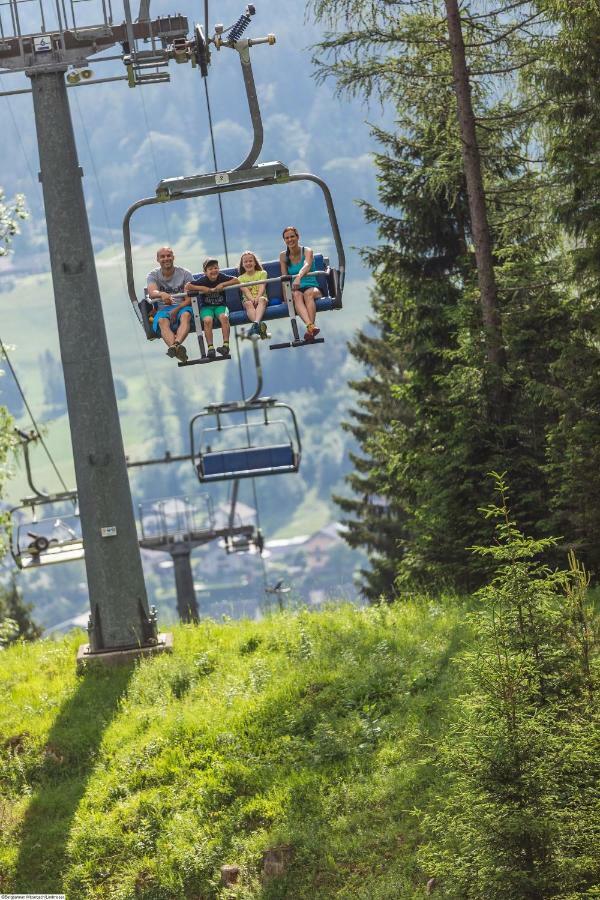 Familie Zuser Hotel Garni Міттербах Екстер'єр фото